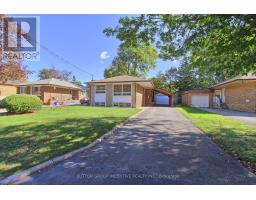 43 SUSSEX AVENUE, Richmond Hill, Ontario