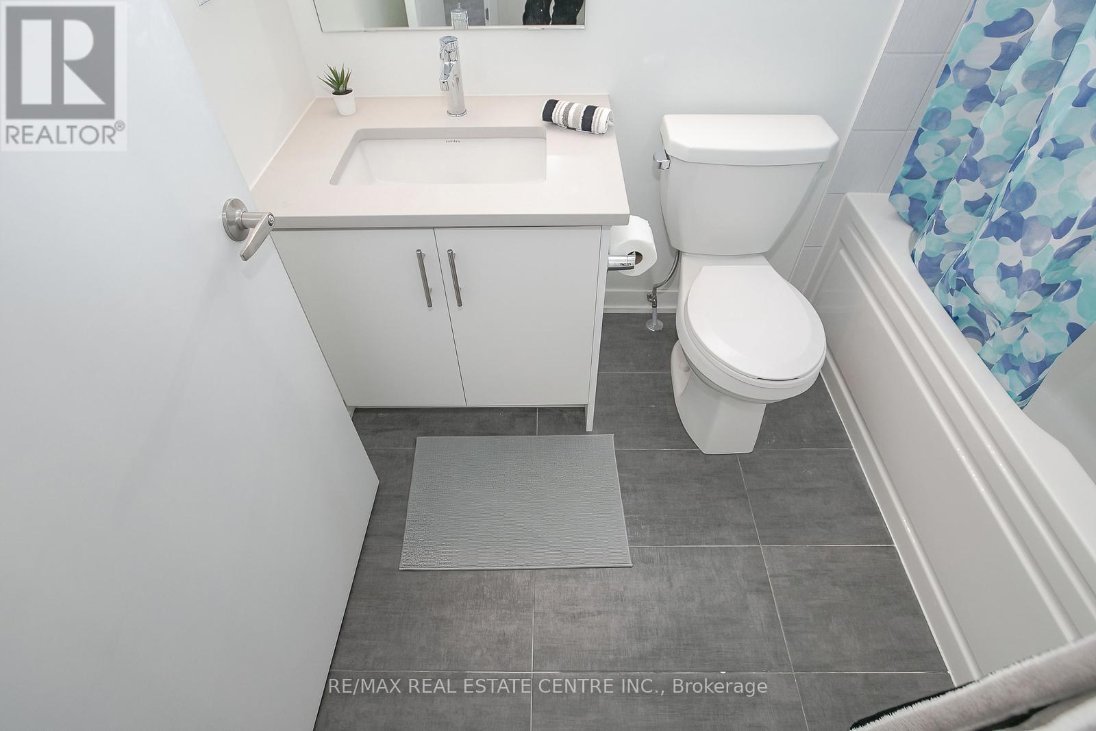 4 - 3556 Colonial Drive, Mississauga, Ontario L5L 5T3 - Photo 31 - W13870074