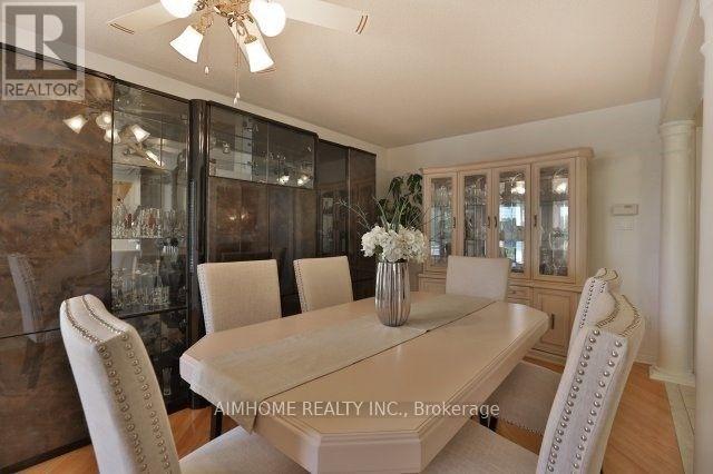 390 Grovehill Road, Oakville, Ontario L6H 6P3 - Photo 3 - W13870096