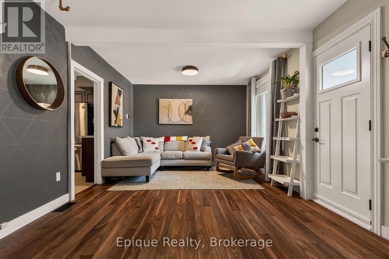 93 Graham Avenue S, Hamilton, Ontario  L8K 2M2 - Photo 6 - X13870086