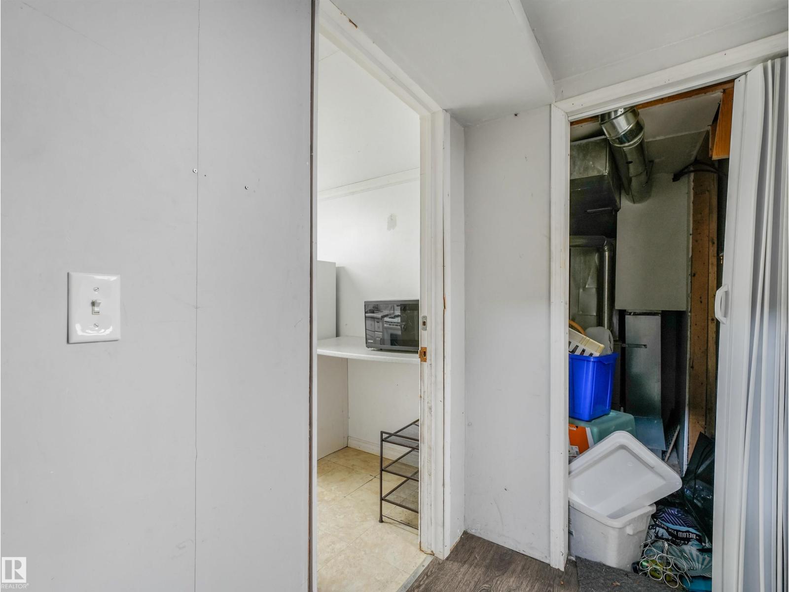 11233 103 ST NW