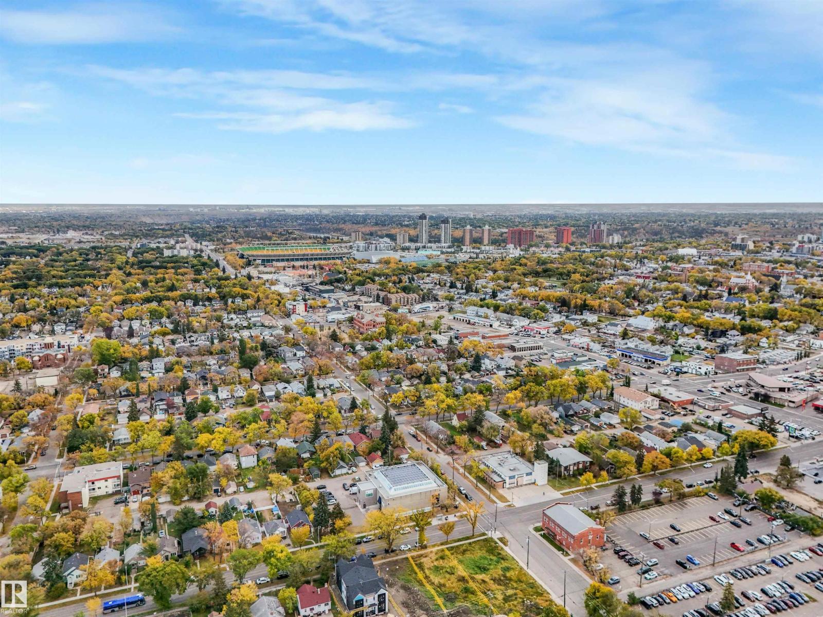 11233 103 ST NW