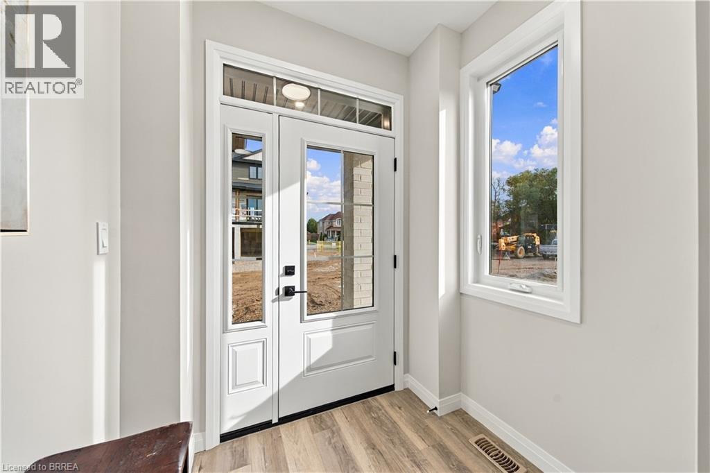 72 Johnson Road Unit# 14, Brantford, Ontario  N3T 5M1 - Photo 2 - 40867879