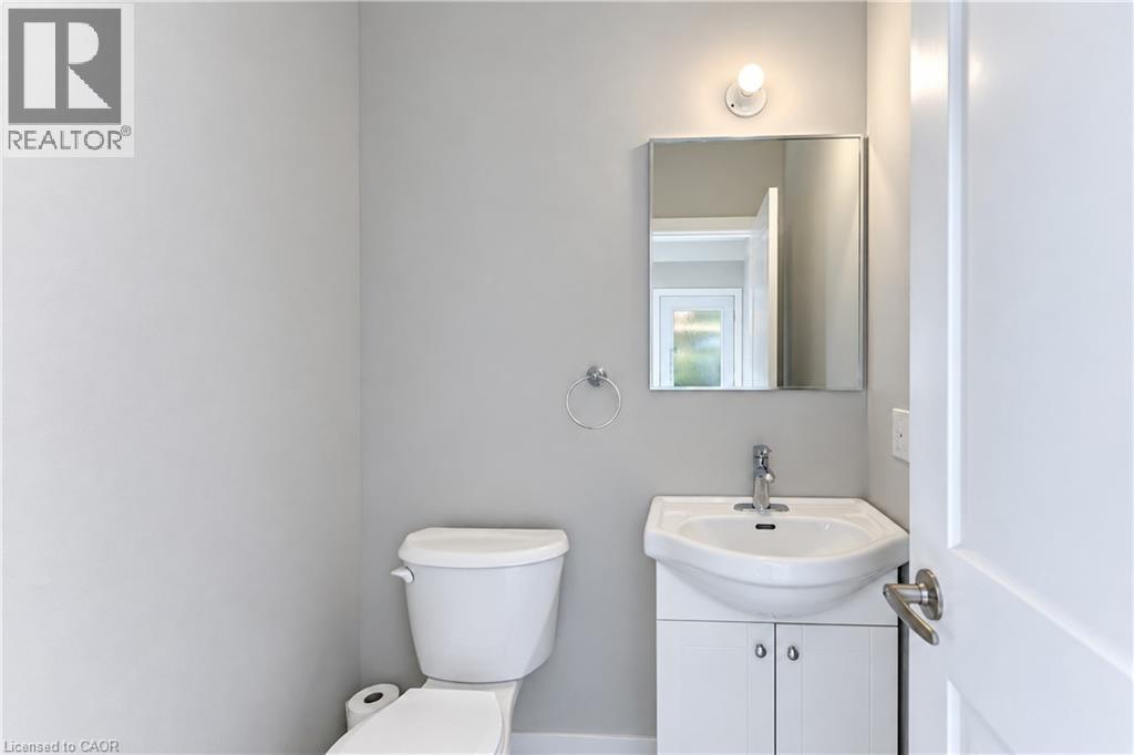 18 Miehm Place, Kitchener, Ontario  N2H 2K9 - Photo 22 - 40866626