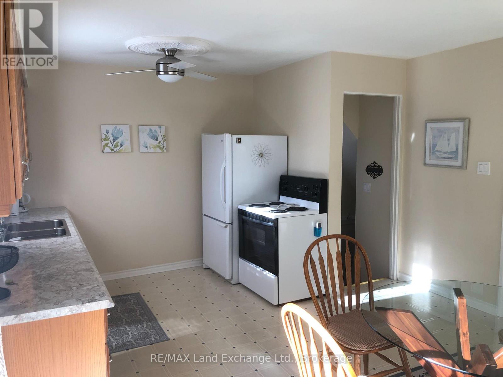 1079 Huron Terrace, Kincardine, Ontario N2Z 1E6 - Photo 5 - X13870188