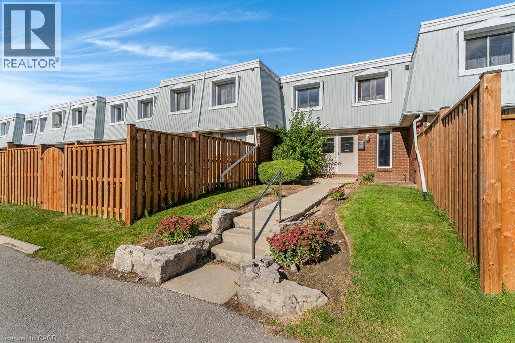 320 TRAYNOR Avenue Unit# 1, Kitchener, Ontario