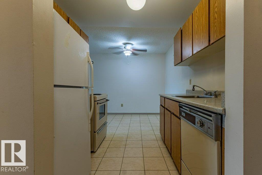 #212 5316 118 AV NW NW