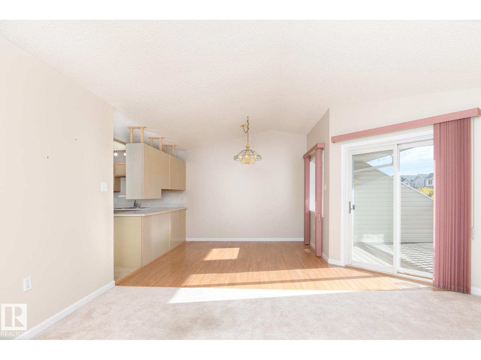 #27 13217 155 AV NW