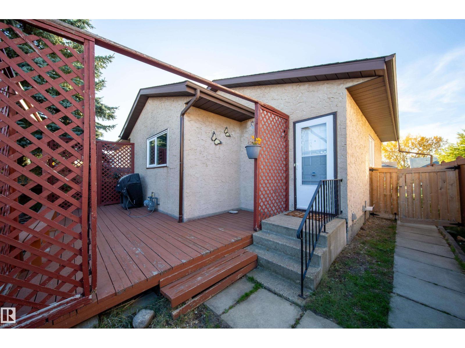 3908 41 AV NW