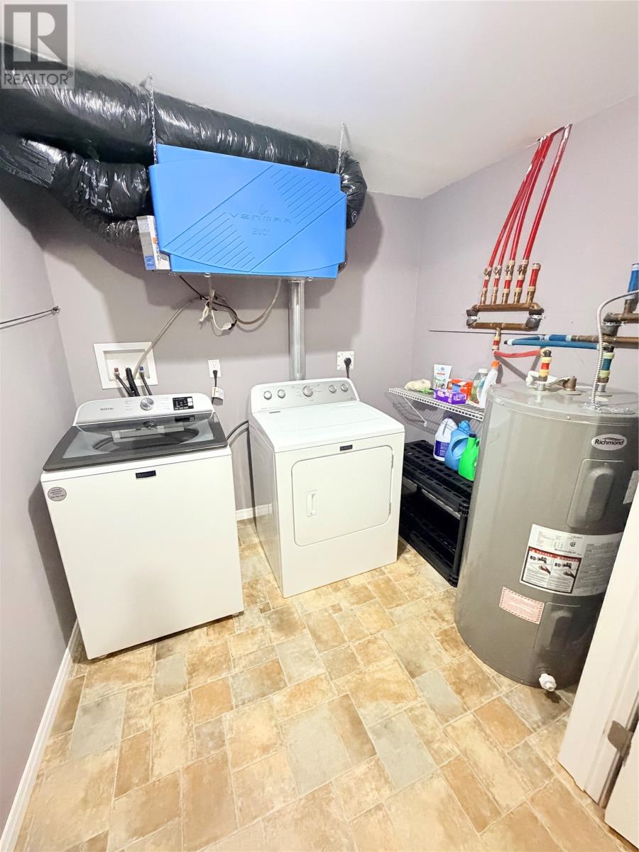 9 Rose Drive, Pasadena, Newfoundland & Labrador  A0L 1K0 - Photo 33 - 1304085