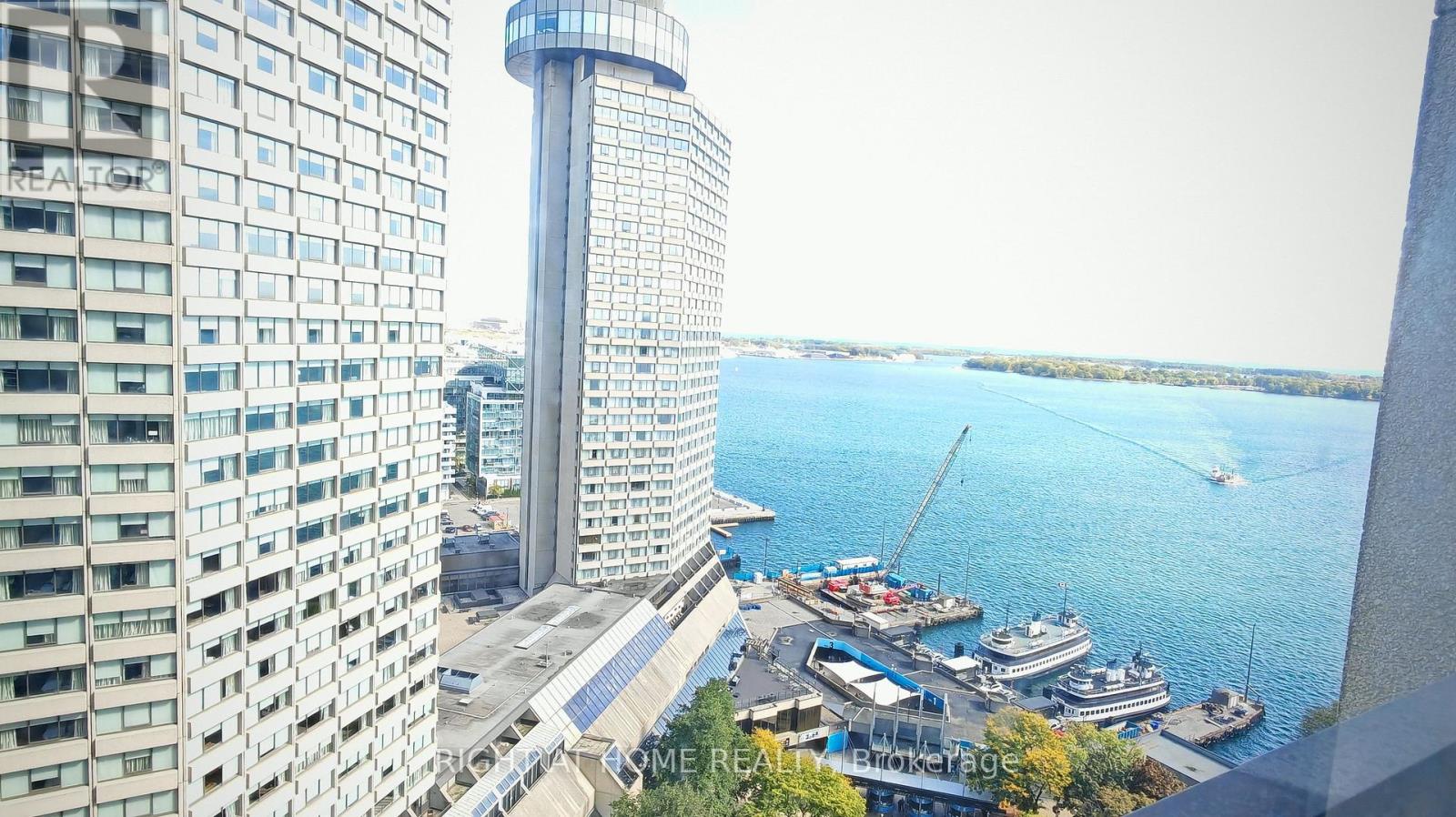 2434 - 33 Harbour Square, Toronto, Ontario  M5J 2G2 - Photo 9 - C13870108