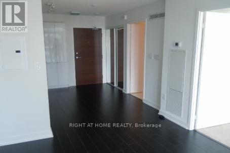 1505 - 15 Iceboat Terrace, Toronto, Ontario  M5V 4A5 - Photo 10 - C13870196