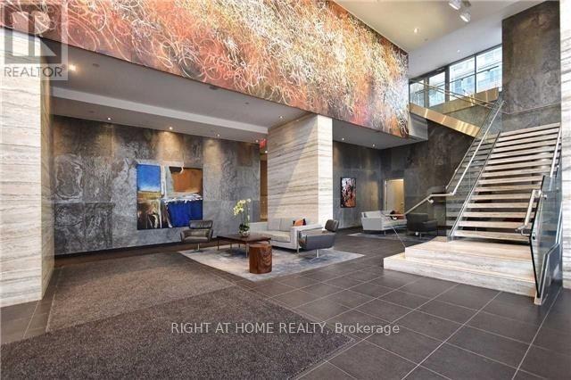 1505 - 15 Iceboat Terrace, Toronto, Ontario  M5V 4A5 - Photo 2 - C13870196