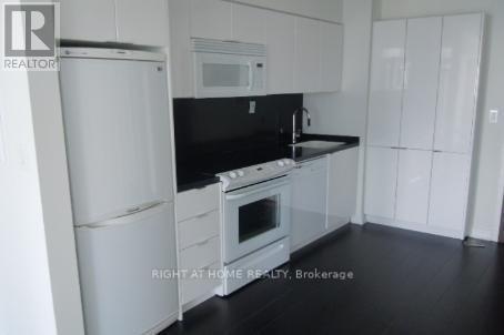 1505 - 15 Iceboat Terrace, Toronto, Ontario  M5V 4A5 - Photo 9 - C13870196