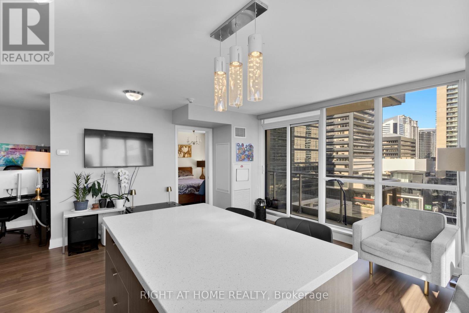 904 - 23 Sheppard Avenue E, Toronto, Ontario  M2N 0C8 - Photo 7 - C13870200