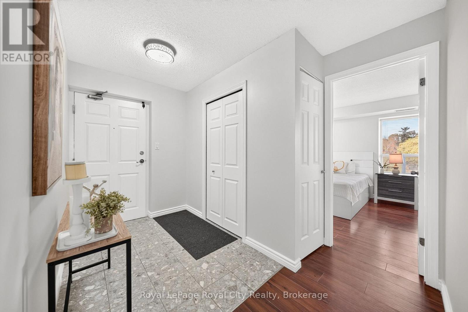 701 - 281 Bristol Street, Guelph, Ontario  N1H 8J3 - Photo 3 - X13870228