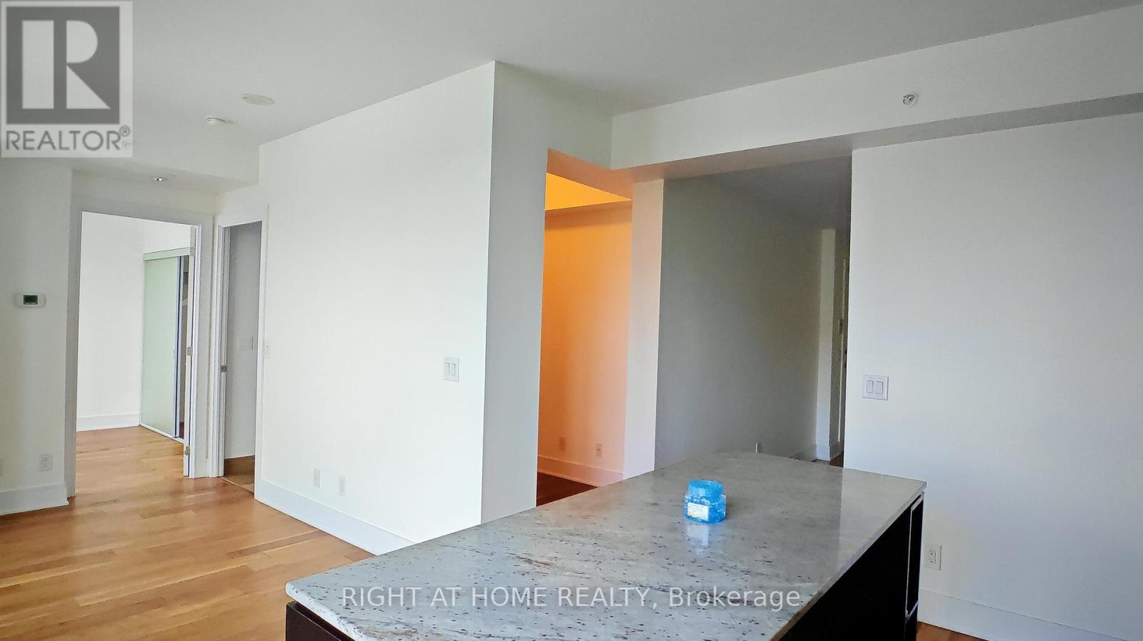 715 - 9199 Yonge Street, Richmond Hill (Langstaff), Ontario  L4C 1H7 - Photo 11 - N13870106