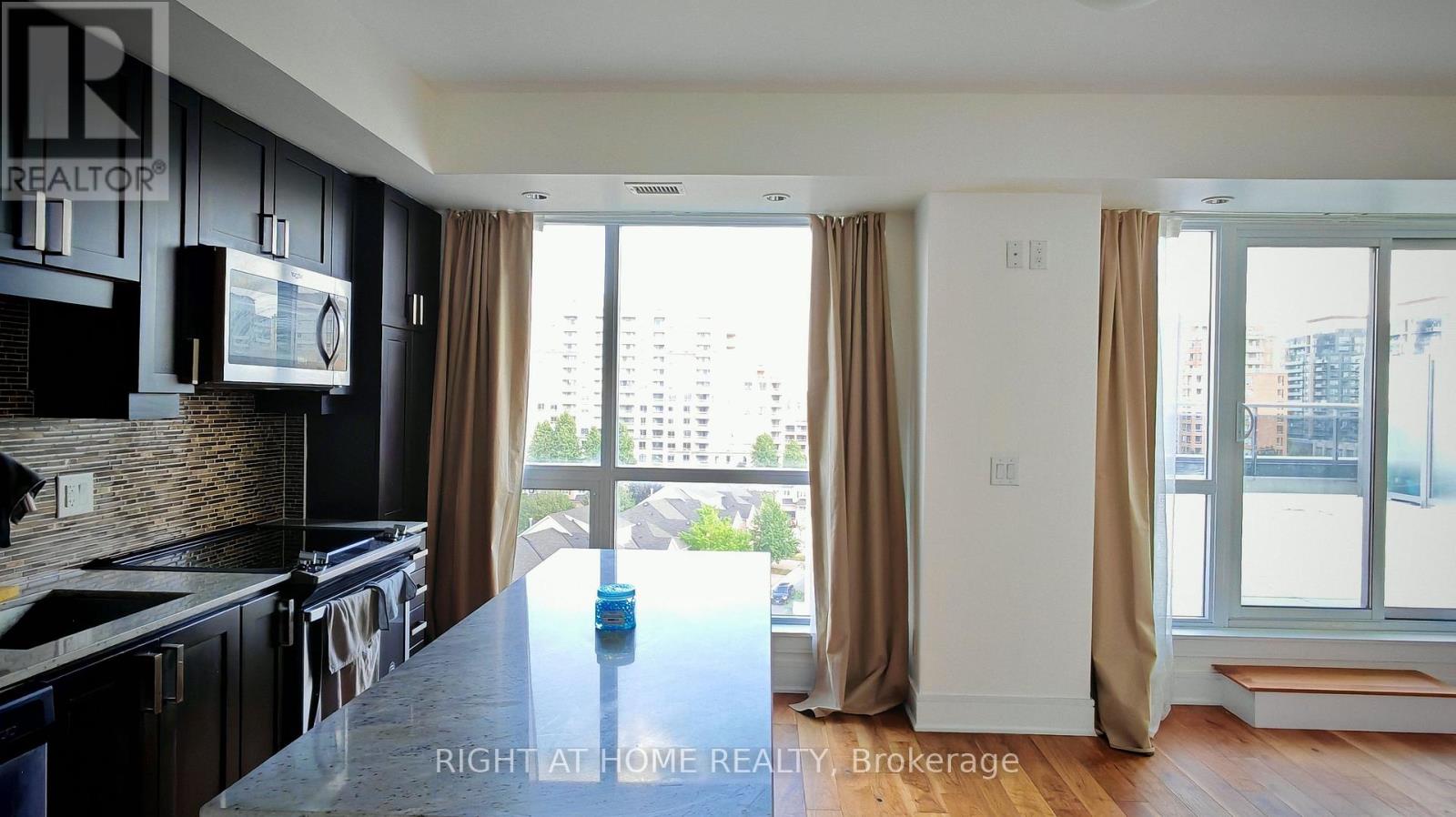 715 - 9199 Yonge Street, Richmond Hill (Langstaff), Ontario  L4C 1H7 - Photo 6 - N13870106