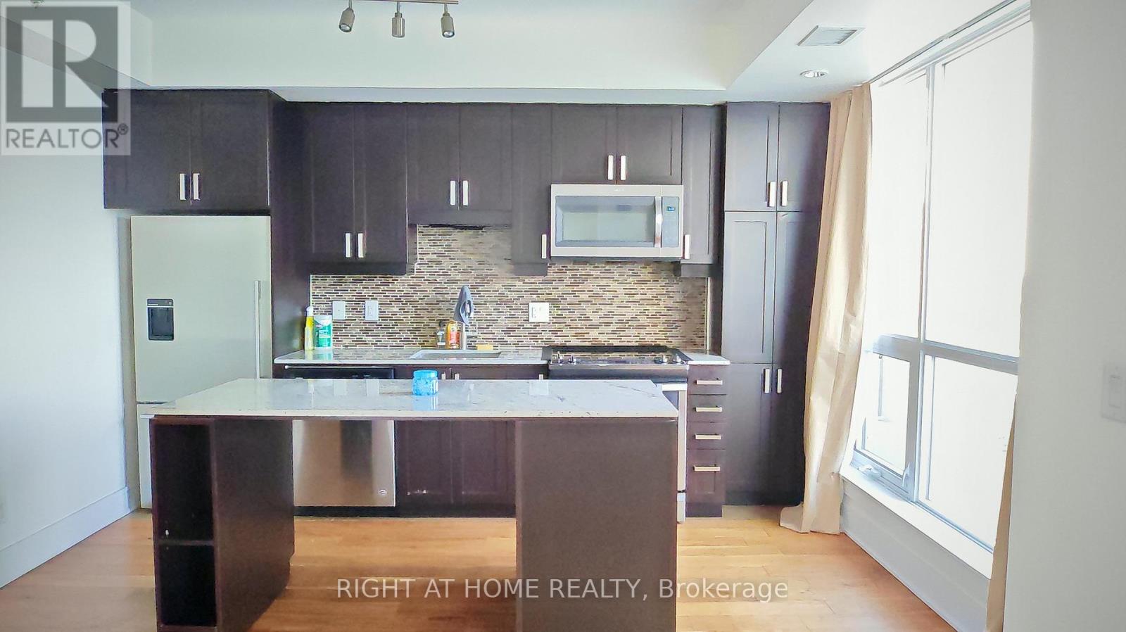 715 - 9199 YONGE STREET