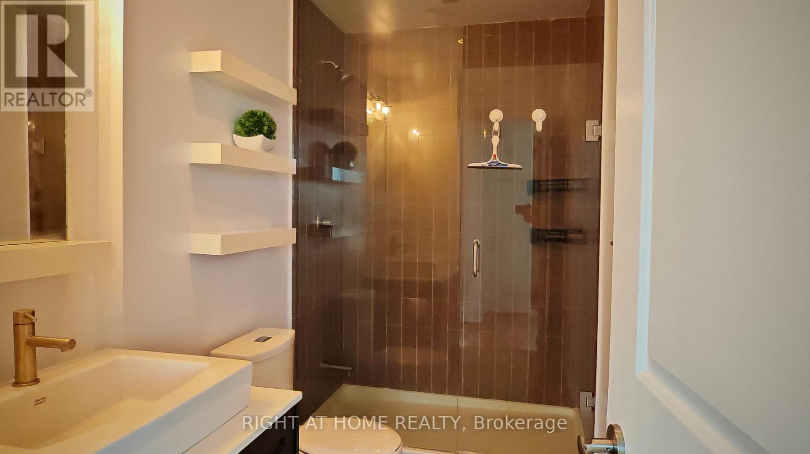 715 - 9199 Yonge Street, Richmond Hill (Langstaff), Ontario  L4C 1H7 - Photo 8 - N13870106