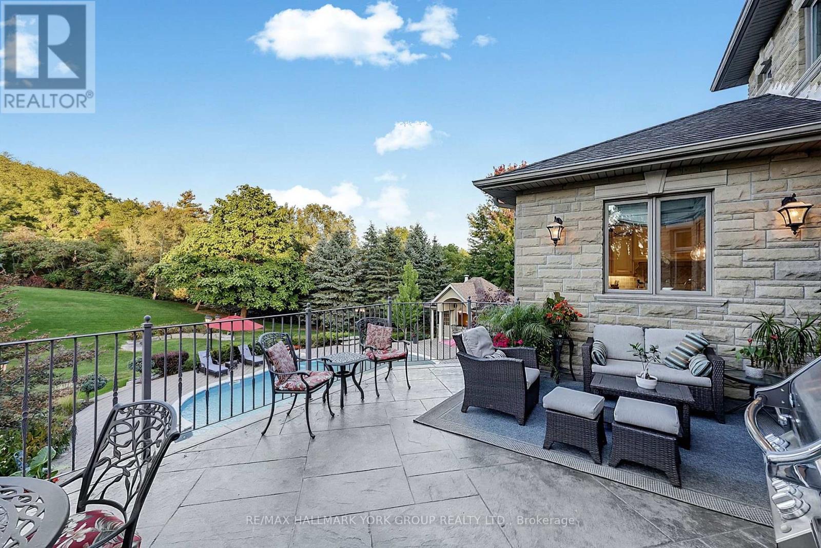 106 Abbruzze Court, Vaughan, Ontario  L3L 0A9 - Photo 18 - N13870112