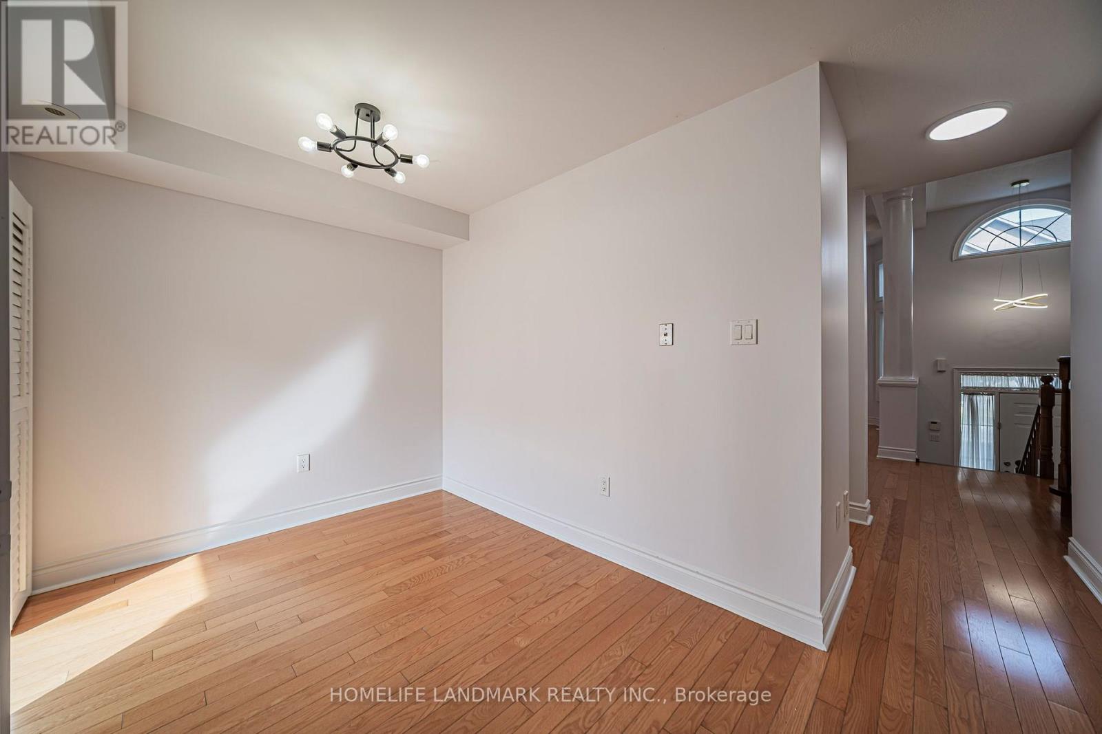 4 Legends Way, Markham, Ontario  L3R 6B2 - Photo 25 - N13870146