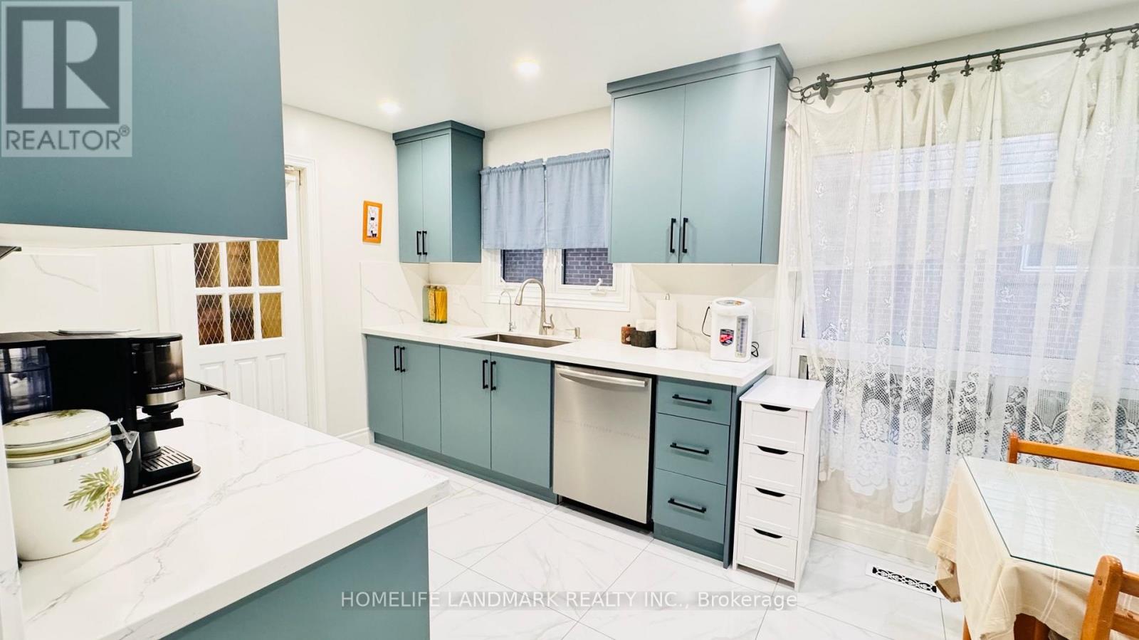 209 Willowbrook Road, Markham, Ontario  L3T 5L7 - Photo 14 - N13870246