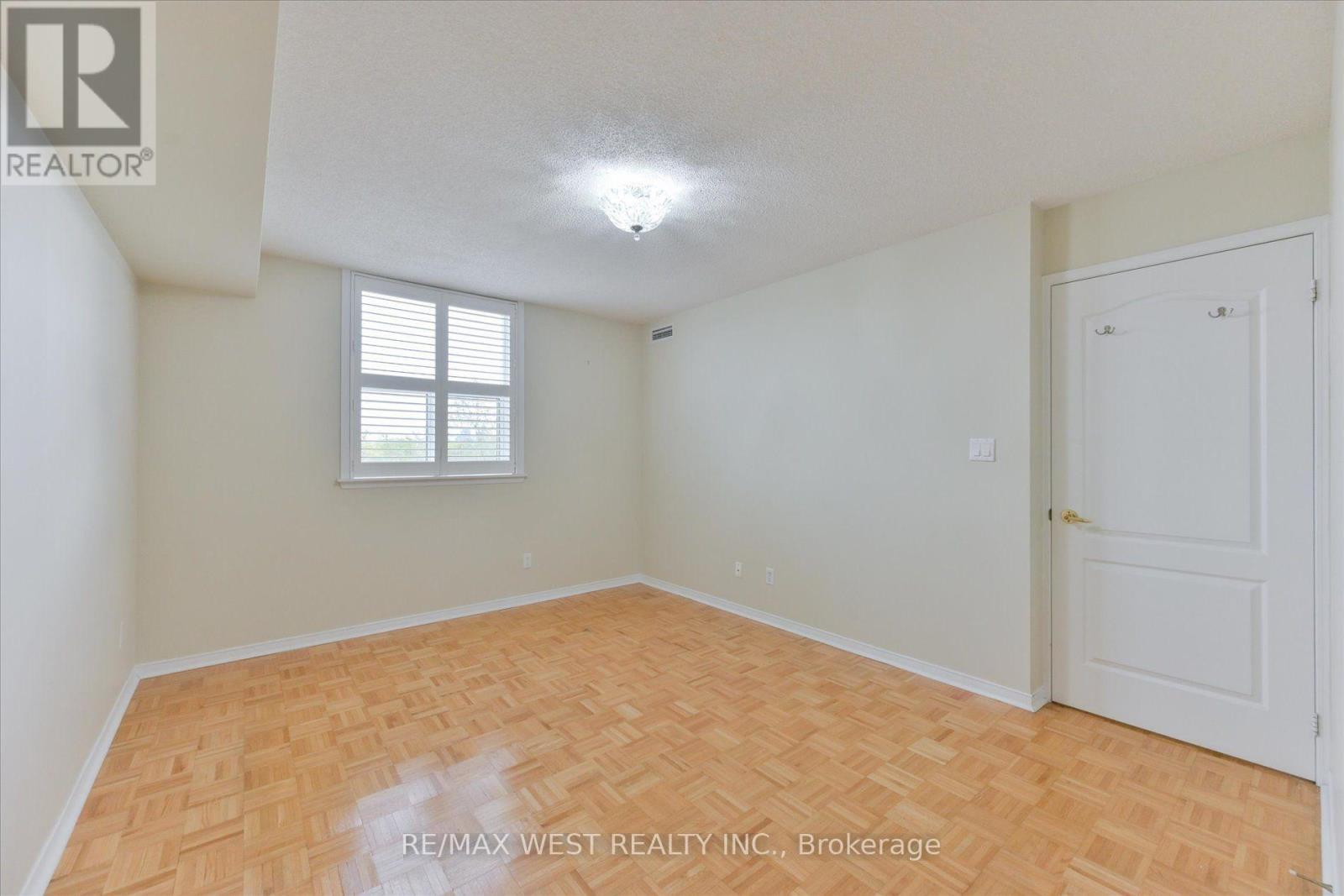 319 - 7373 Martin Grove Road, Vaughan, Ontario  L4L 9K1 - Photo 24 - N13862748