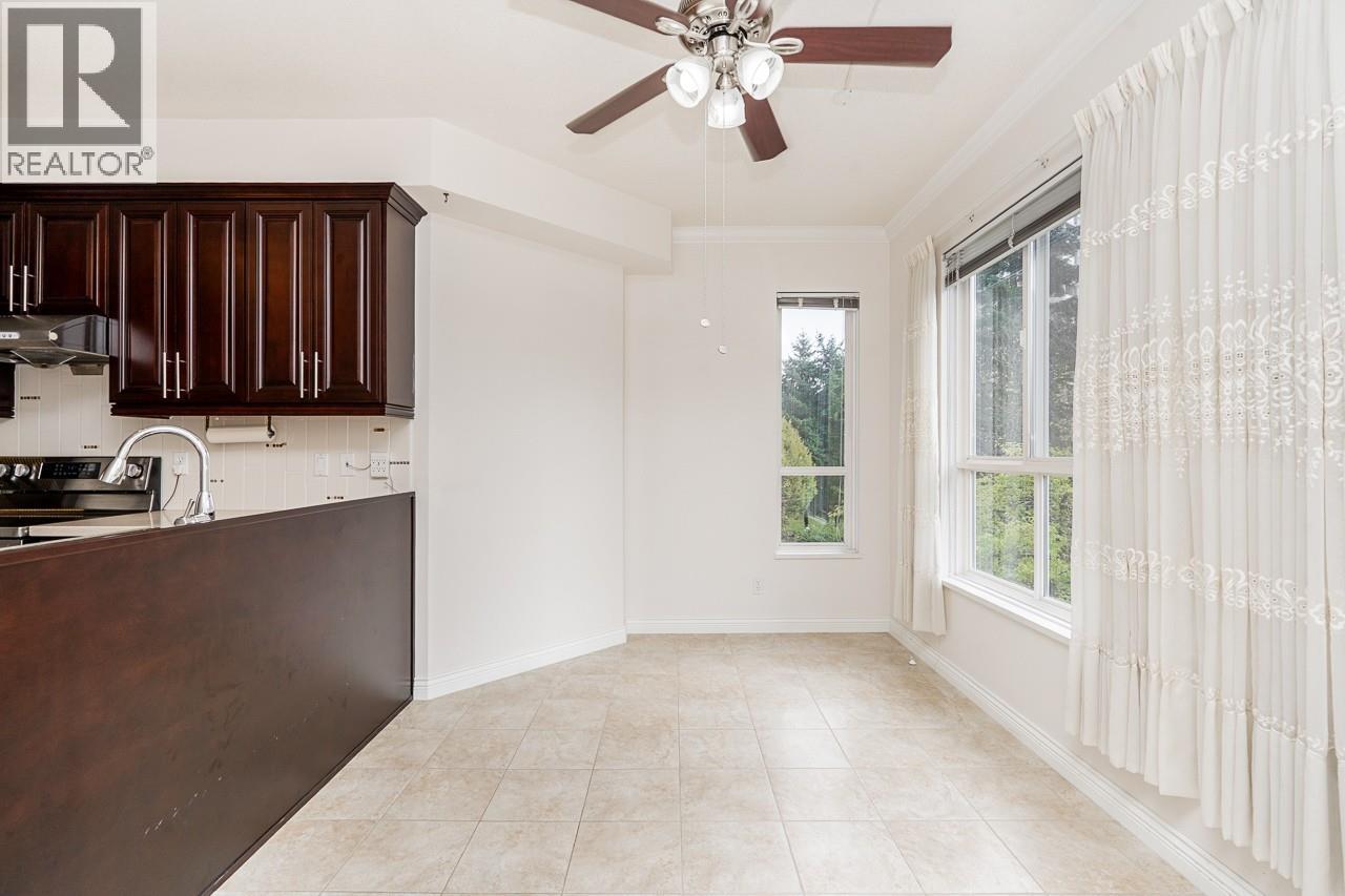 312 3098 Guildford Way, Coquitlam, British Columbia  V3B 7W8 - Photo 8 - R3173017