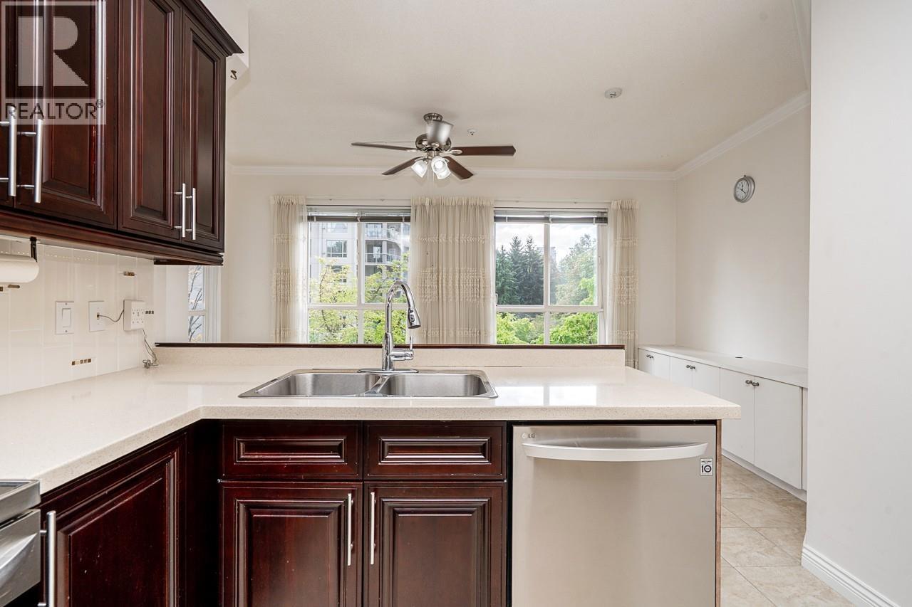312 3098 Guildford Way, Coquitlam, British Columbia  V3B 7W8 - Photo 7 - R3173017