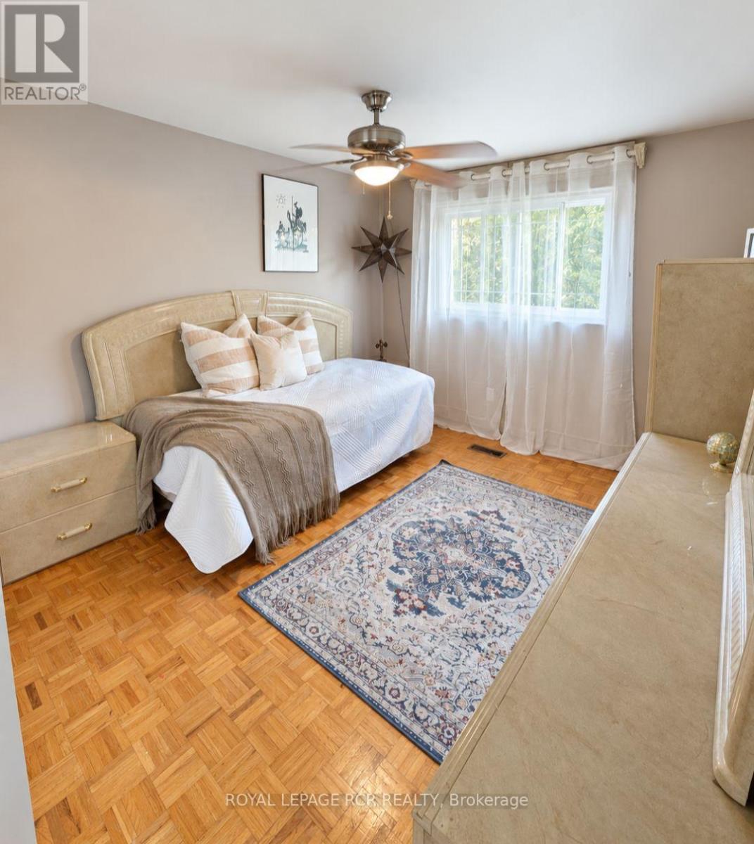 26 Graymar Road, Brampton, Ontario  L6S 1Z8 - Photo 6 - W13870104