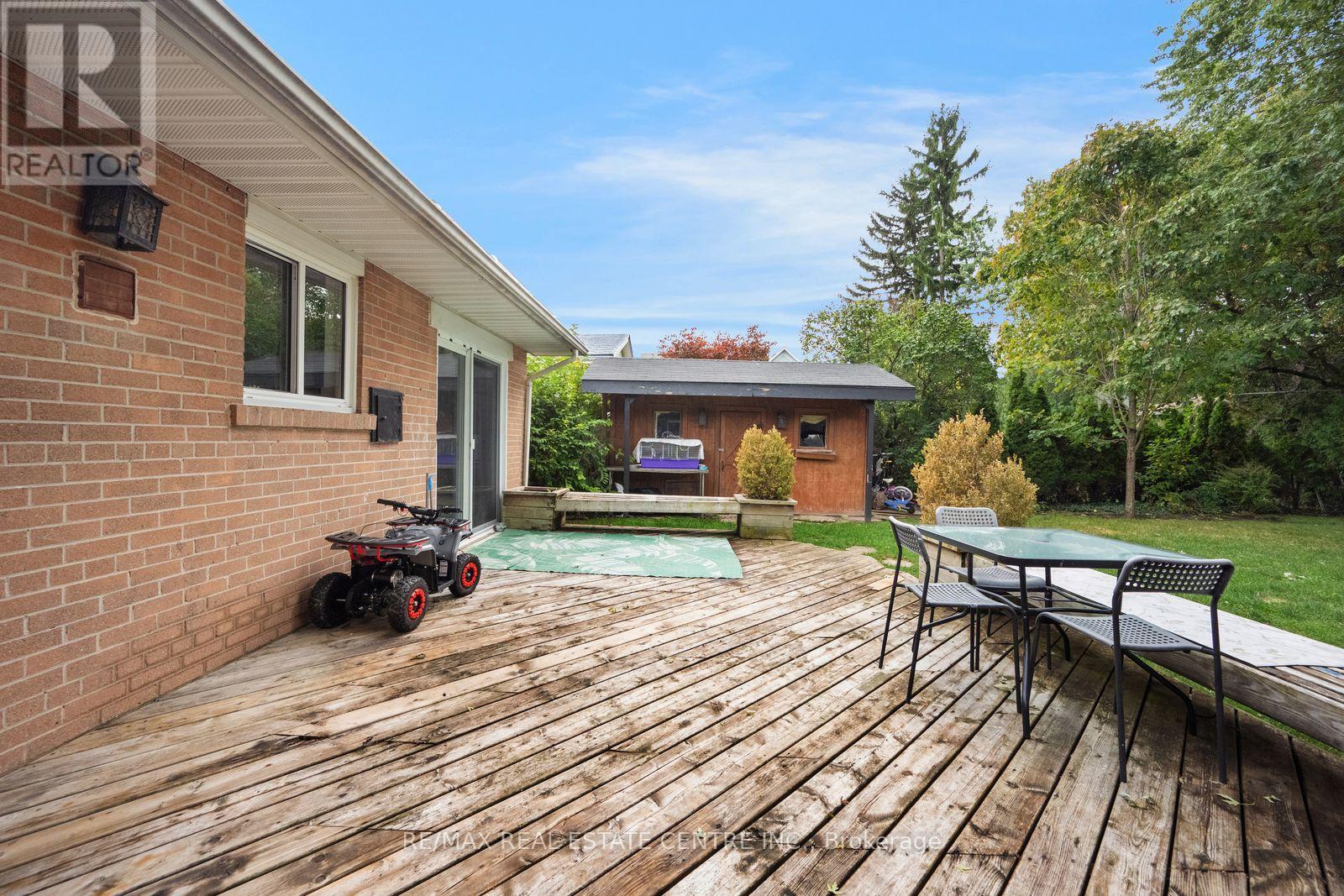 66 Theodore Drive, Mississauga, Ontario  L5M 1E4 - Photo 17 - W13870122