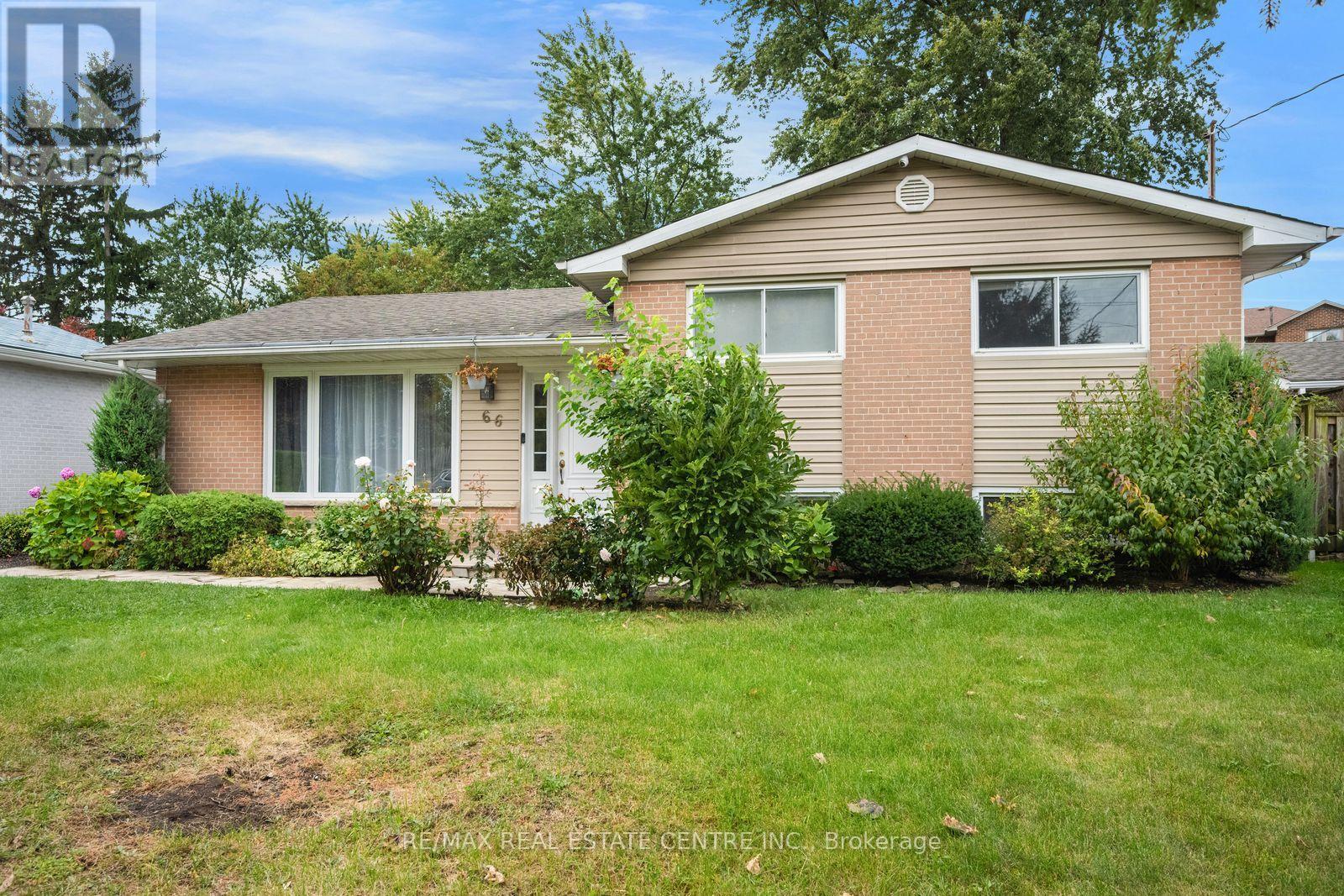 66 Theodore Drive, Mississauga, Ontario  L5M 1E4 - Photo 5 - W13870122