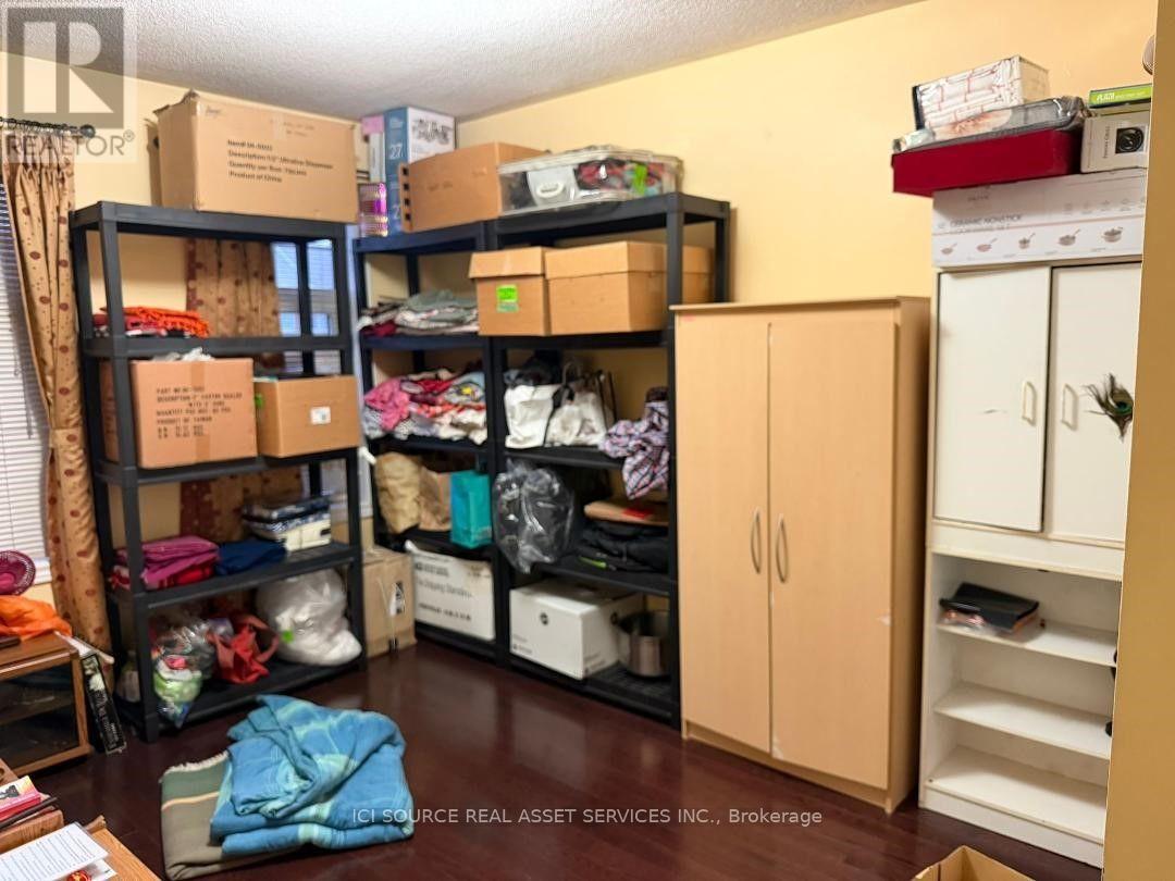 Upper - 26 Pefferlaw Circle, Brampton, Ontario  L6Y 0K1 - Photo 19 - W13870238
