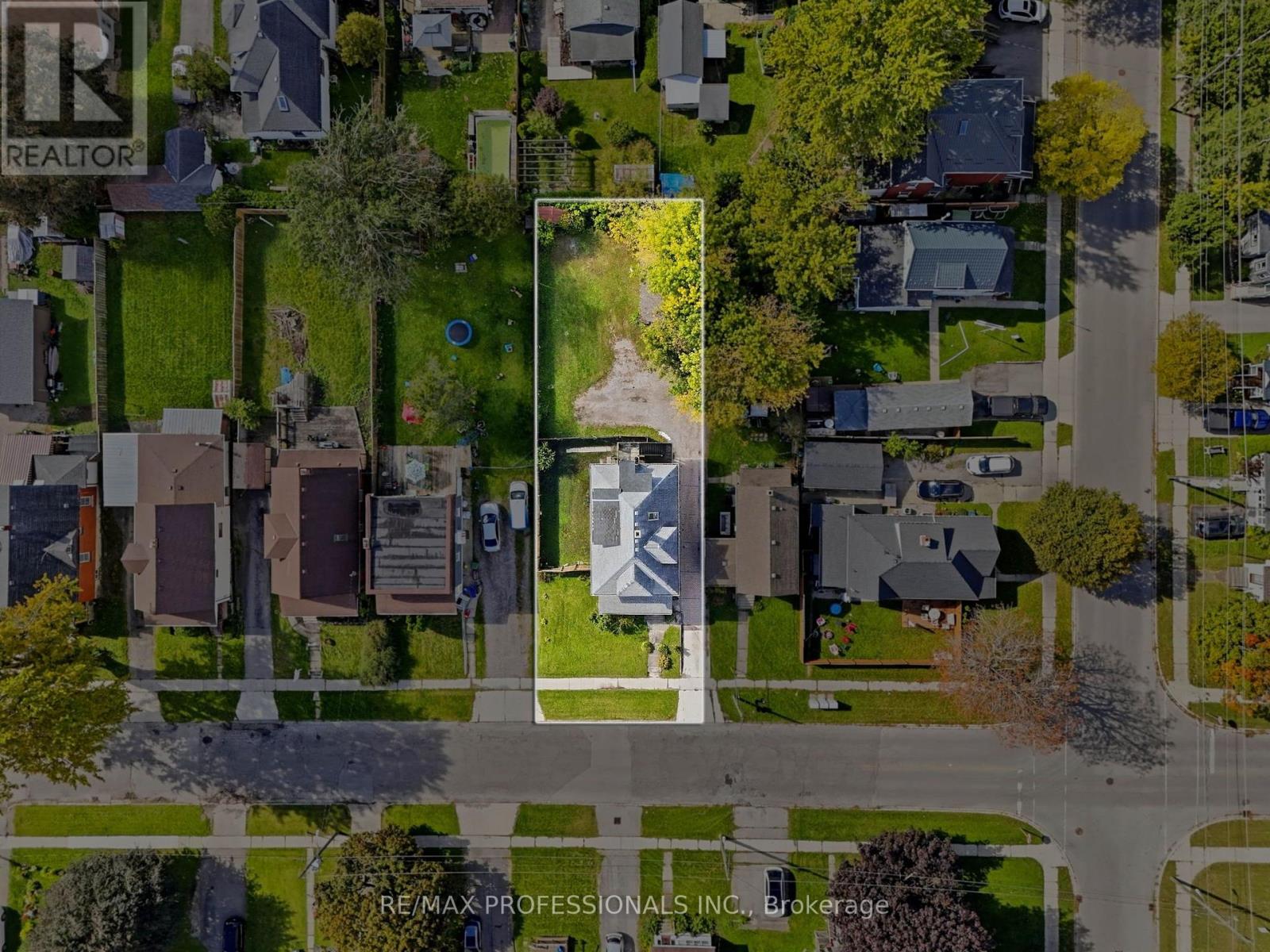 26 Arthur Avenue, St. Thomas, Ontario  N5P 3L2 - Photo 38 - X13870232