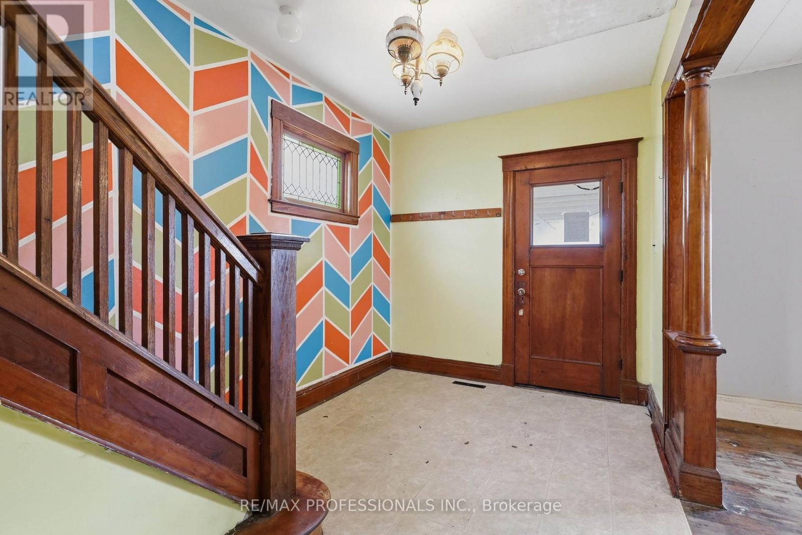 26 Arthur Avenue, St. Thomas, Ontario  N5P 3L2 - Photo 8 - X13870232
