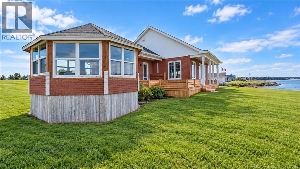 7739 Du Havres Street, Bas-Caraquet, New Brunswick  E1W 5W9 - Photo 46 - NB149069