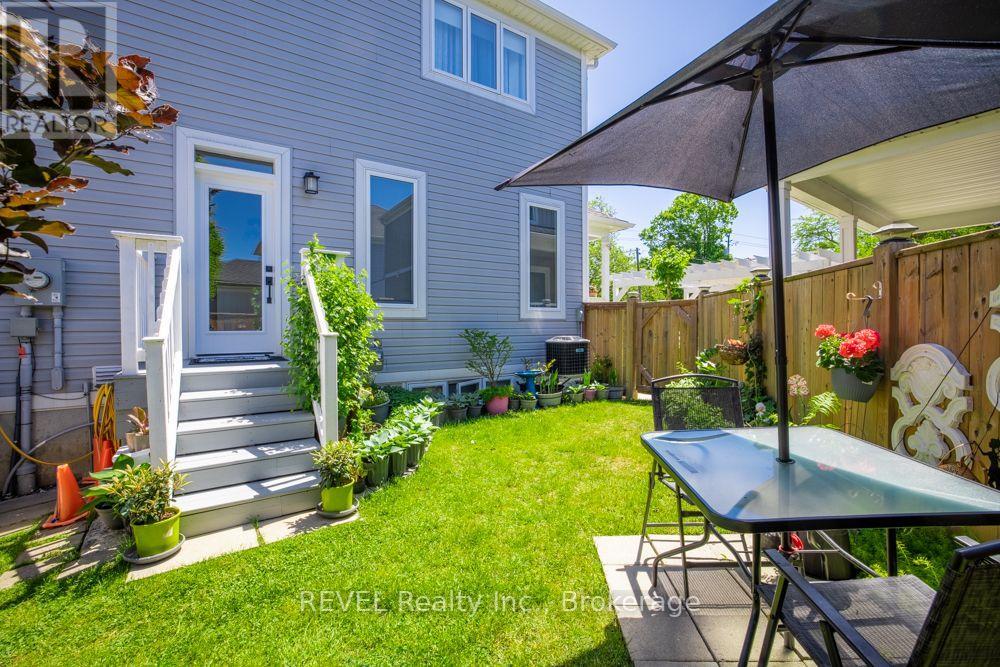 1 Princeton Common Street, St. Catharines, Ontario  L2N 0B7 - Photo 42 - X13870276
