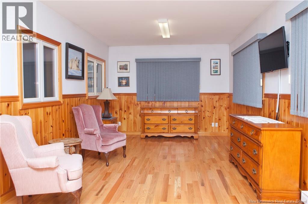 113 Regent Street, Woodstock, New Brunswick  E7M 5Z6 - Photo 30 - NB149236