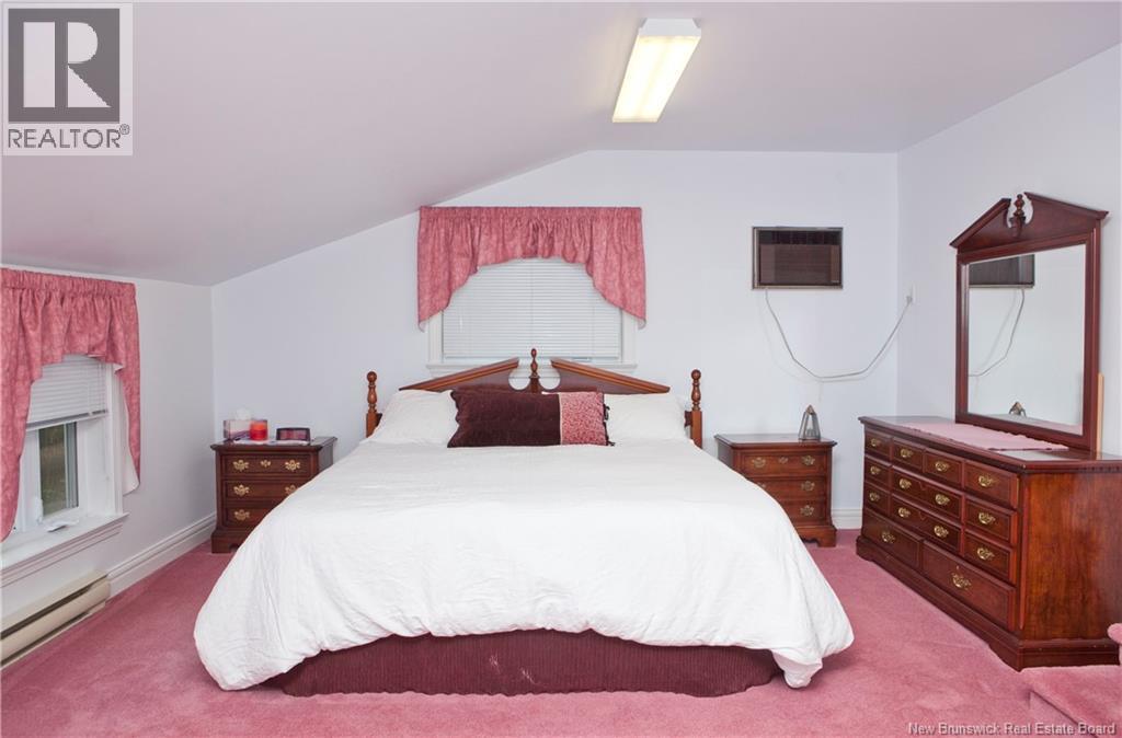 113 Regent Street, Woodstock, New Brunswick  E7M 5Z6 - Photo 34 - NB149236