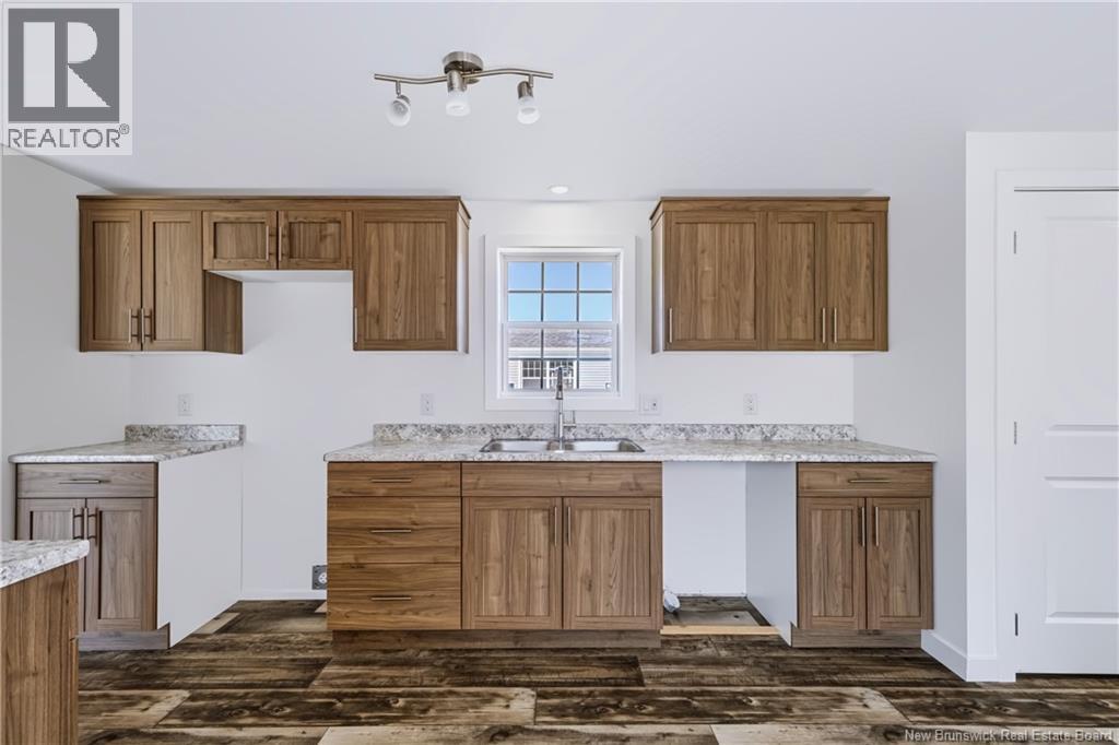 47 Oak Ridge Crescent, Rusagonis, New Brunswick E3B 7Z1 - Photo 5 - NB148323