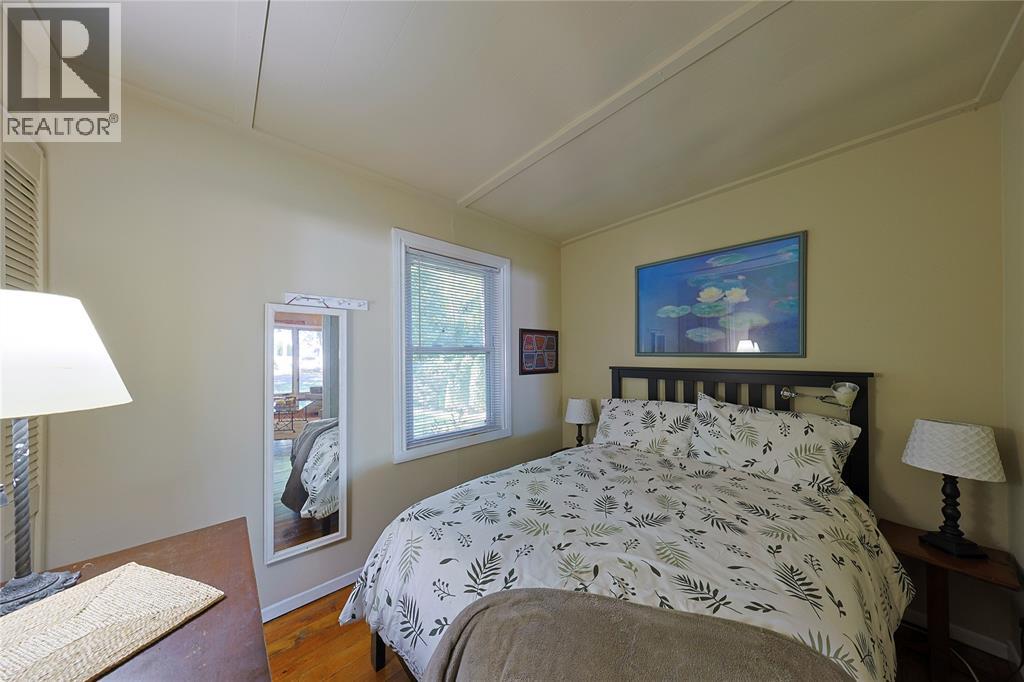 9906 Lake Road, Lambton Shores, Ontario  N0N 1J1 - Photo 13 - 26022886