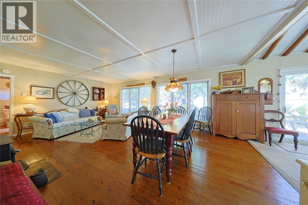 9906 Lake Road, Lambton Shores, Ontario  N0N 1J1 - Photo 15 - 26022886