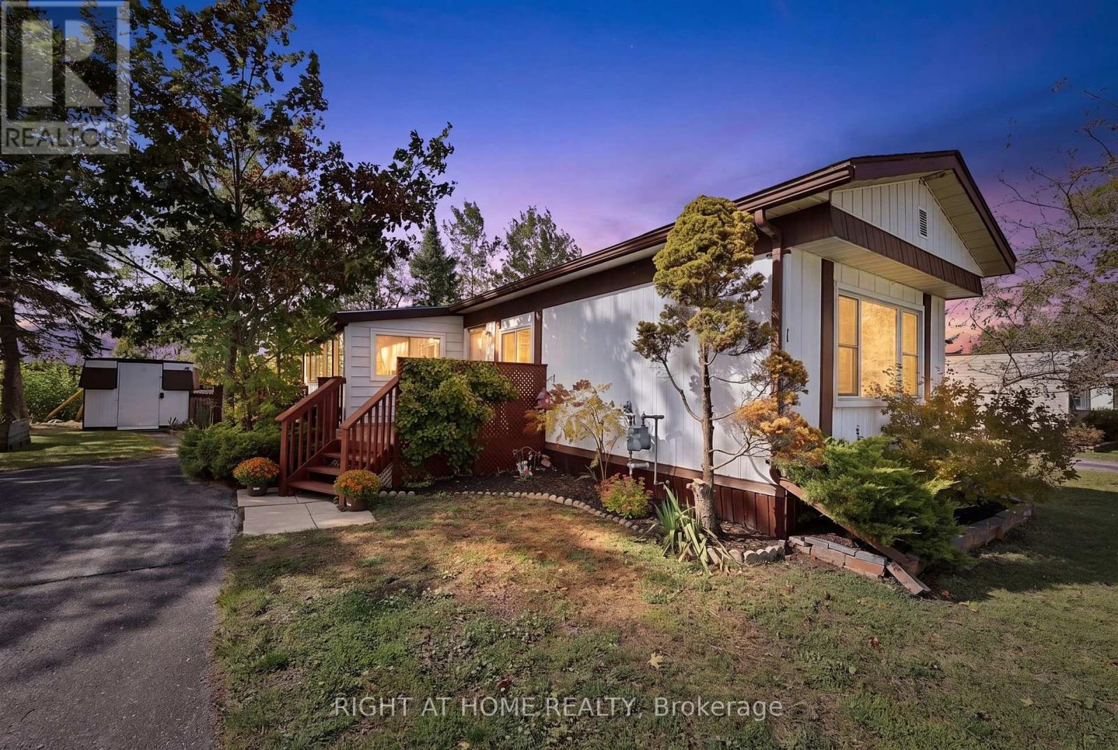 1 GEORGIAN GLEN DRIVE, Wasaga Beach, Ontario