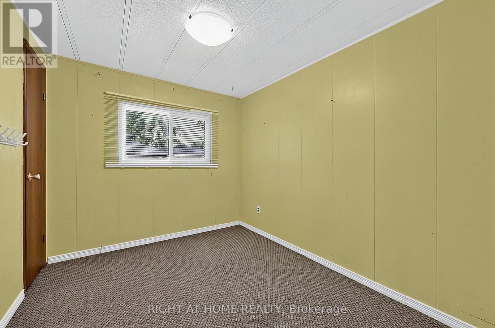 1 Georgian Glen Drive, Wasaga Beach, Ontario  L9Z 1K7 - Photo 10 - S13870266