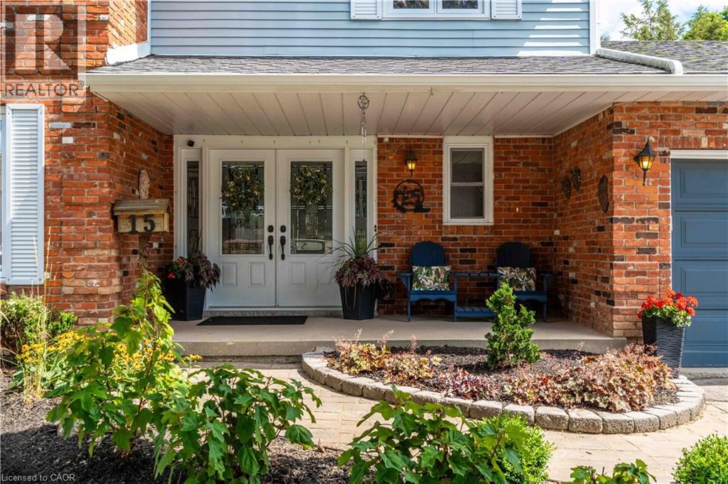 15 Clare Innis Court, Caledonia, Ontario  N3W 1G5 - Photo 4 - 40869186