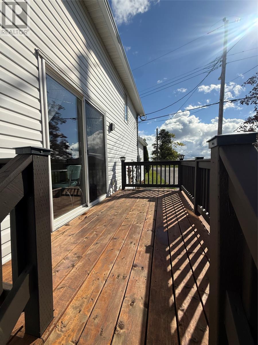 12 Memorial Avenue, Botwood, Newfoundland & Labrador A0H 1E0 - Photo 5 - 1304102