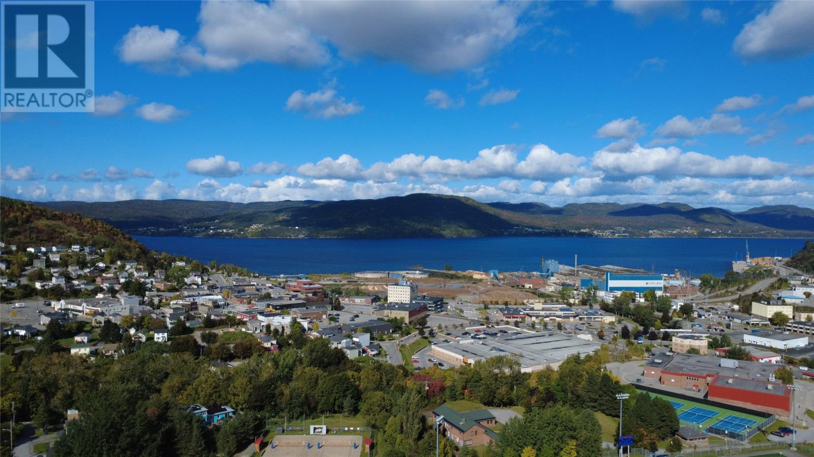 29 Wellington Street, Corner Brook, Newfoundland & Labrador  A2H 5H5 - Photo 15 - 1304048