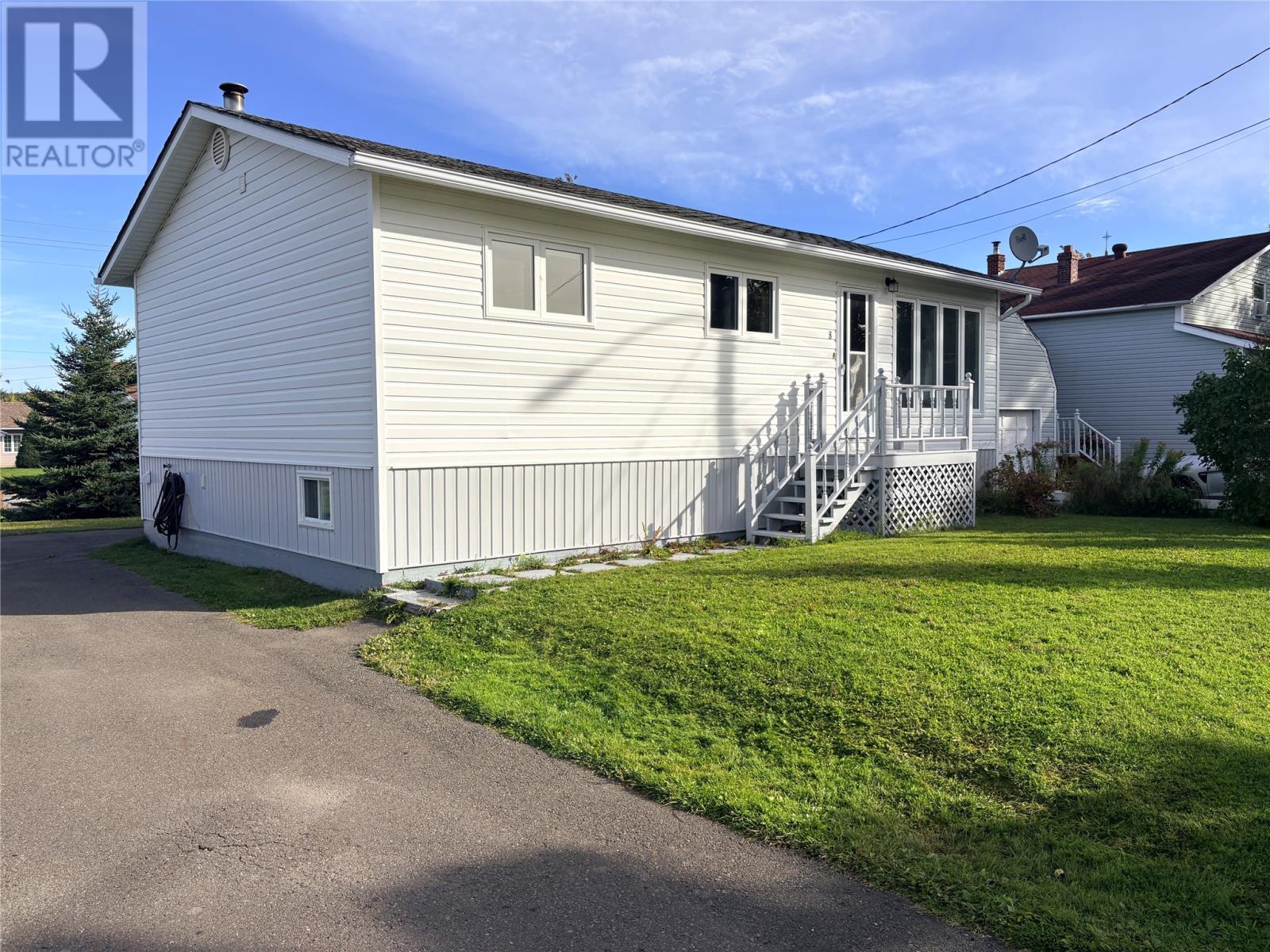8 Fairview Street, Lewisporte, Newfoundland & Labrador A0G 3A0 - Photo 1 - 1304000