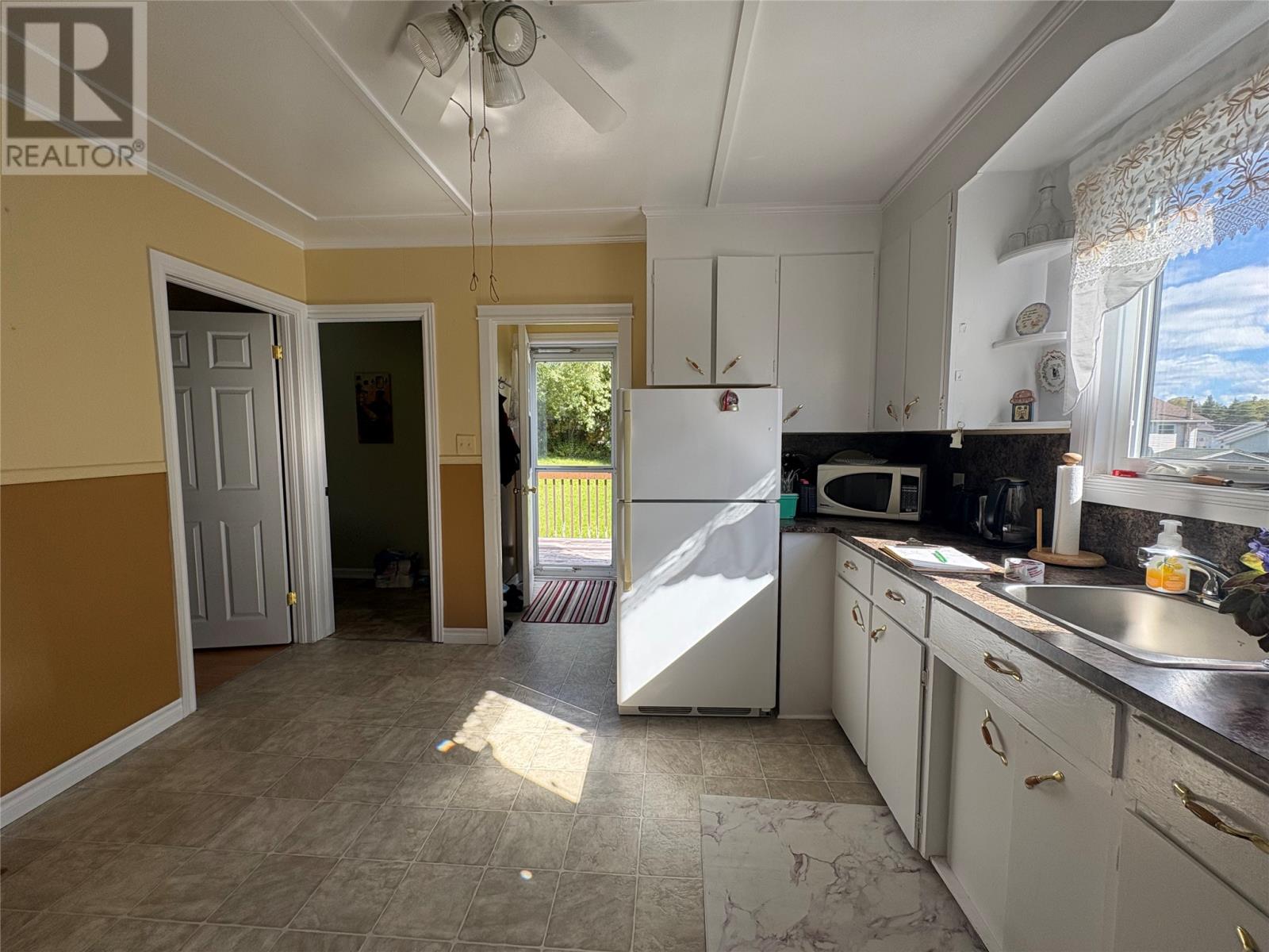 10 Linds Road, Corner Brook — photo 8